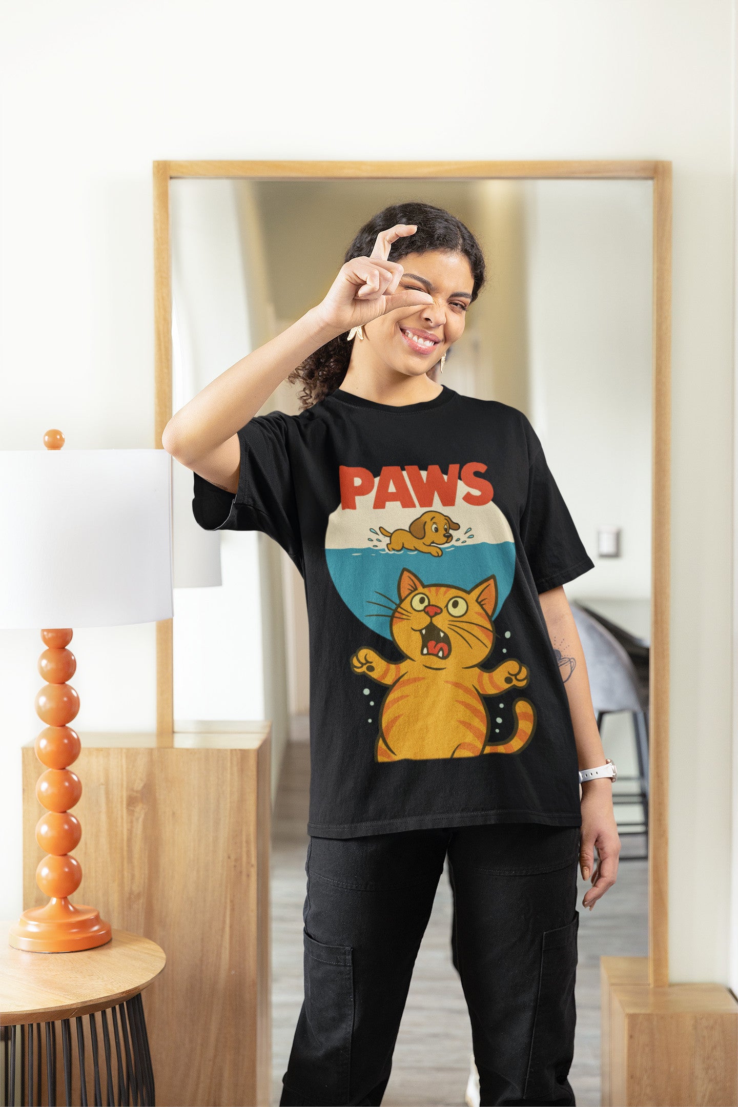 T-Shirt - PAWS